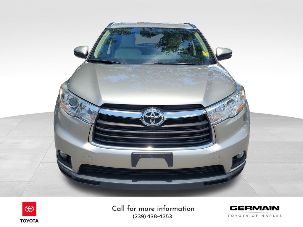 2014 Toyota Highlander XLE photo 2