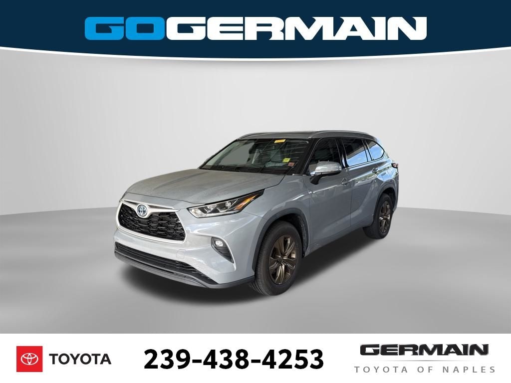 Certified 2022 Toyota Highlander Hybrid Bronze Edition SUV