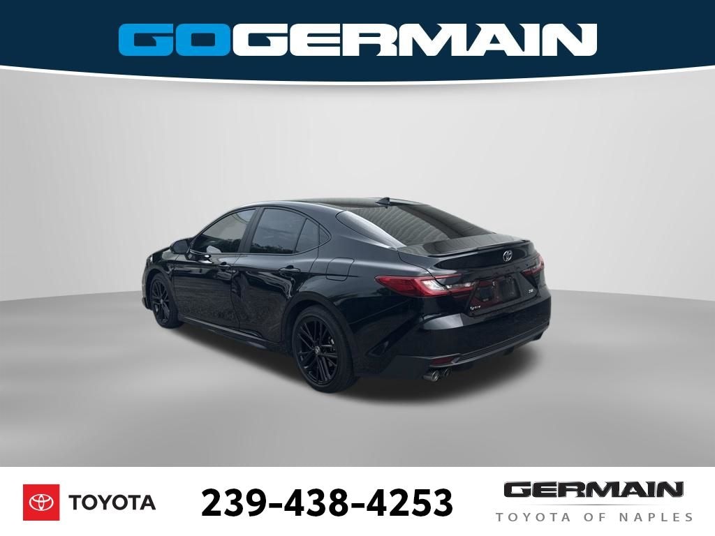 Used 2025 Toyota Camry SE Sedan