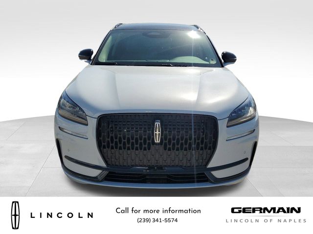 2025 Lincoln Corsair Premiere photo 2