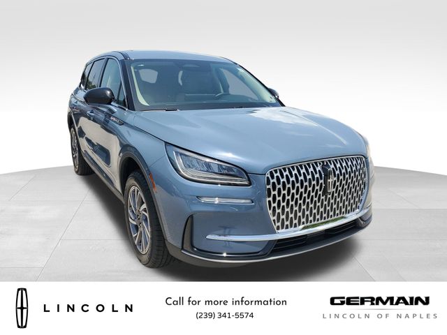 2025 Lincoln Corsair Premiere photo 3