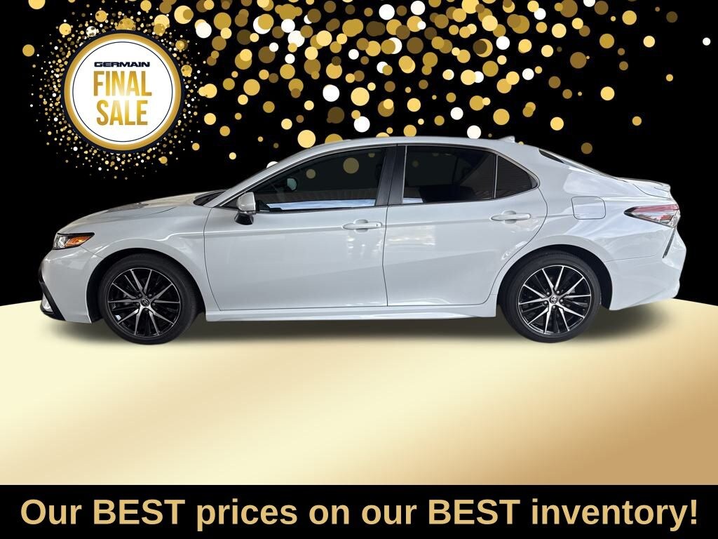 Used 2024 Toyota Camry SE Sedan