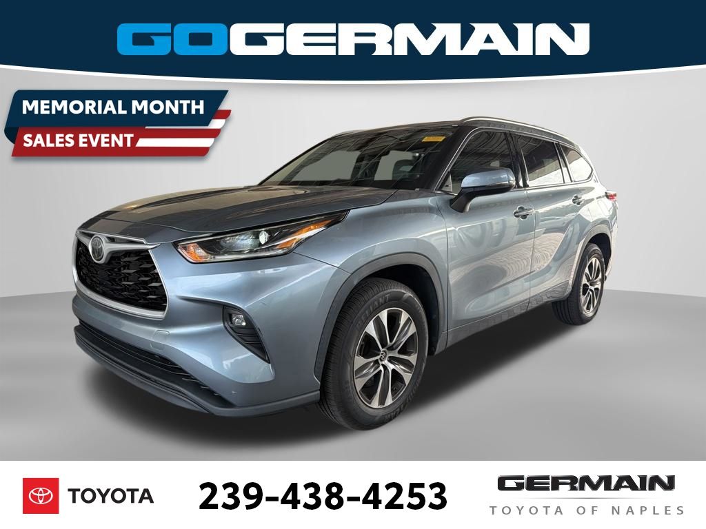 2021 Toyota Highlander XLE 4x2 V6's photo