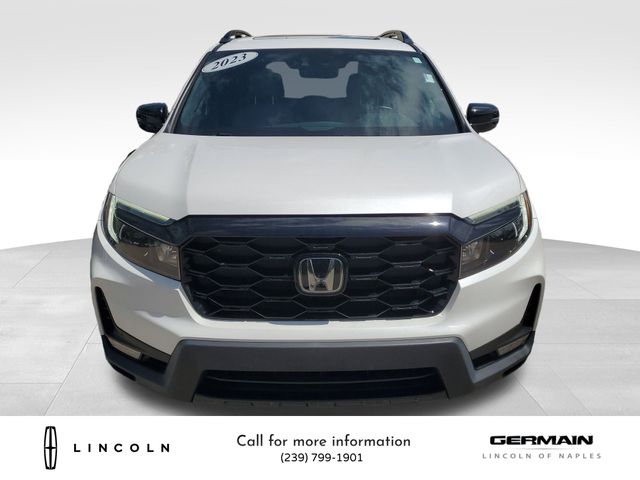 2023 Honda Passport Elite photo 2