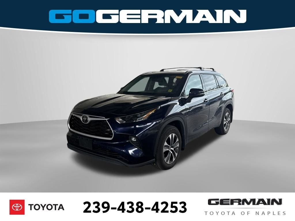 Used 2022 Toyota Highlander XLE SUV