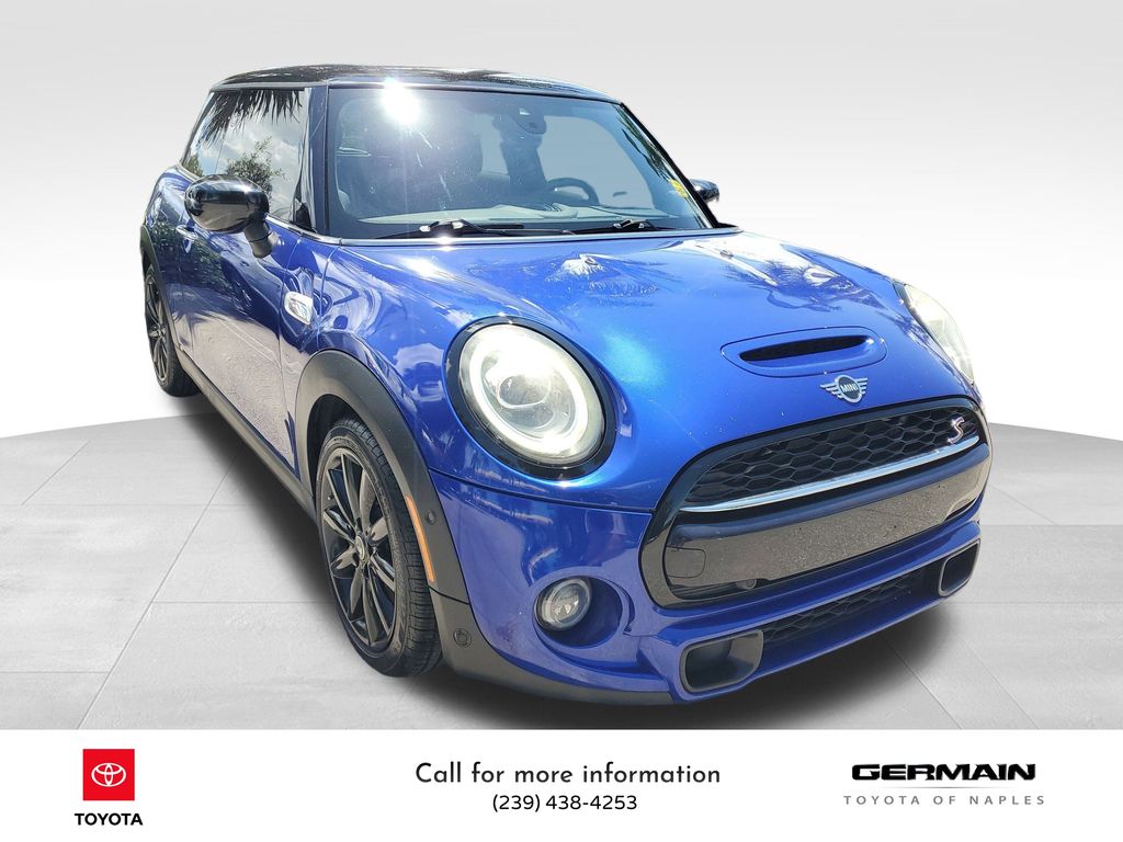 2020 Mini Cooper 2 Door Hardtop photo 3
