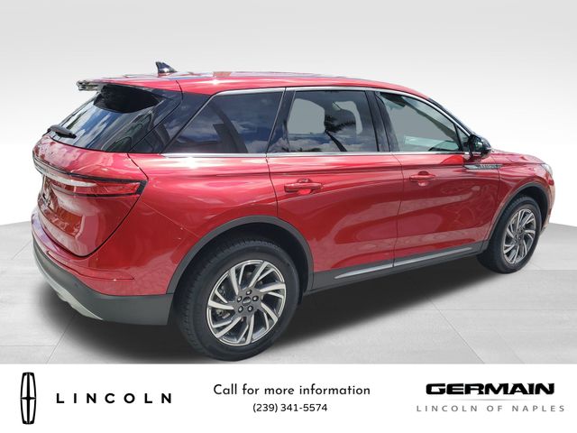 2025 Lincoln Corsair Premiere photo 4