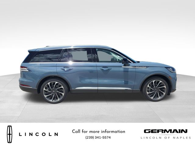 2025 Lincoln Aviator Reserve photo 4