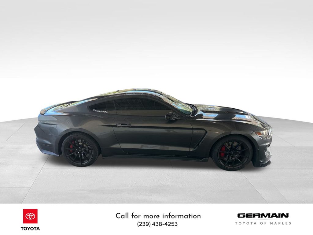 2016 Ford Mustang Shelby photo 3