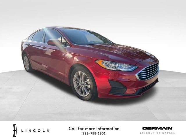 2020 Ford Fusion SE photo 3