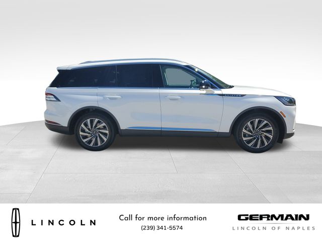 2025 Lincoln Aviator Premiere photo 2