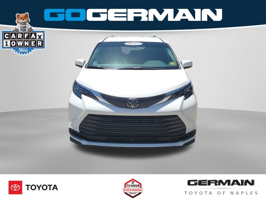 Used 2026 Toyota Sienna LE Minivan/Van