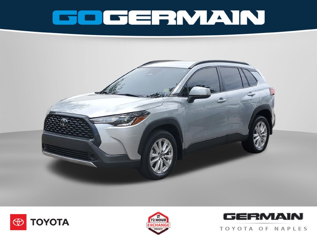 2024 Toyota Corolla Cross LE