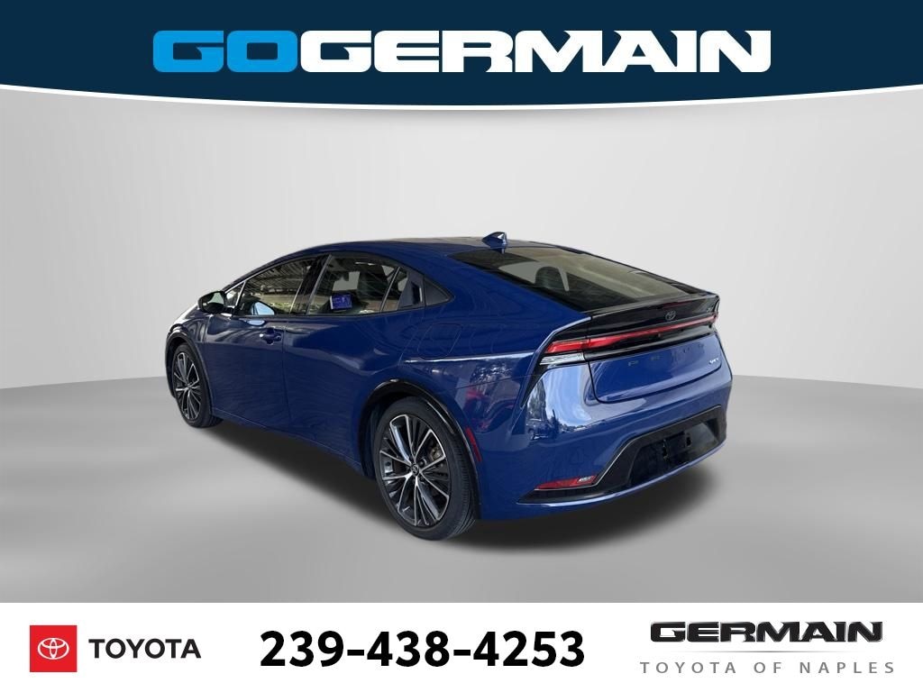 Used 2023 Toyota Prius XLE Hatchback