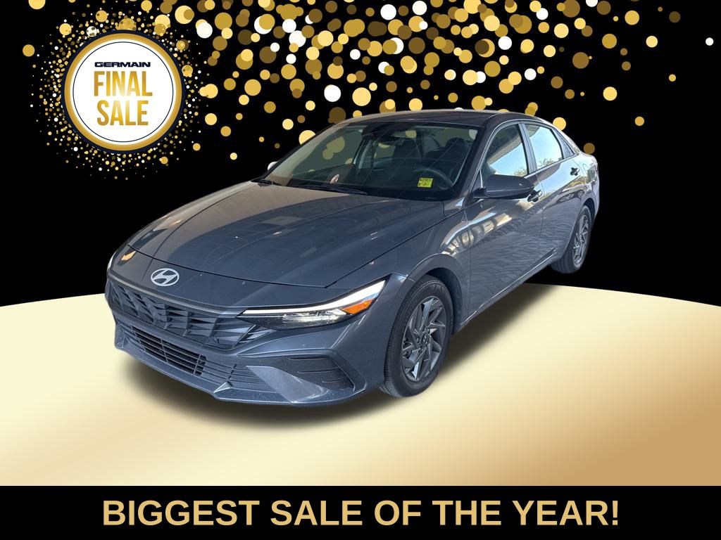 2024 Hyundai Elantra SEL's photo