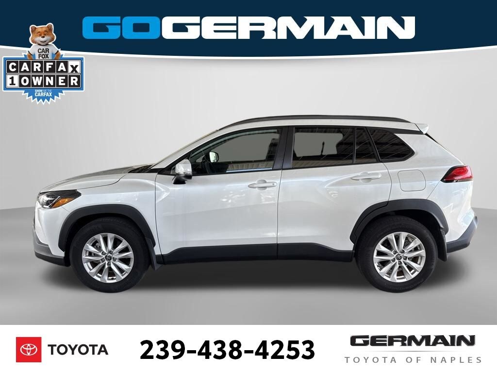 Used 2024 Toyota Corolla Cross LE SUV