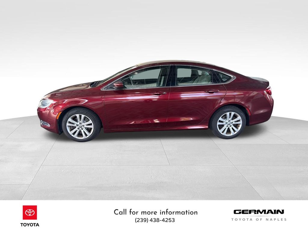 2016 Chrysler 200 Limited photo 2