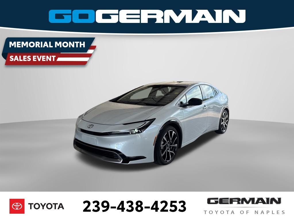 2025 Toyota Prius's photo