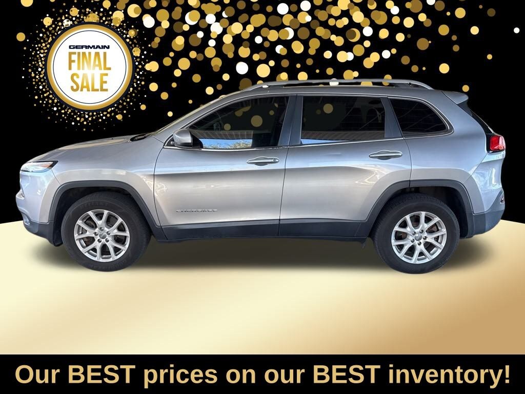 Used 2016 Jeep Cherokee Latitude SUV