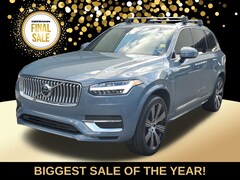 2022 Volvo XC90 Recharge Plug-In Hybrid T8 Inscription 7 Passenger SUV