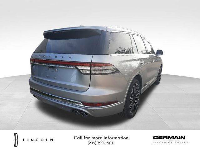 2020 Lincoln Aviator Black Label photo 2