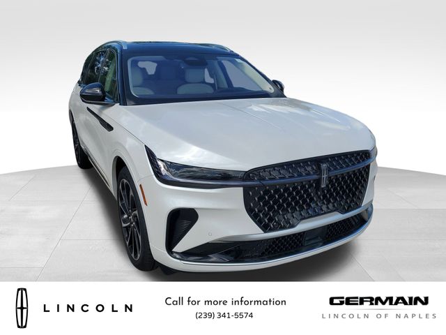 2025 Lincoln Nautilus Black Label photo 3