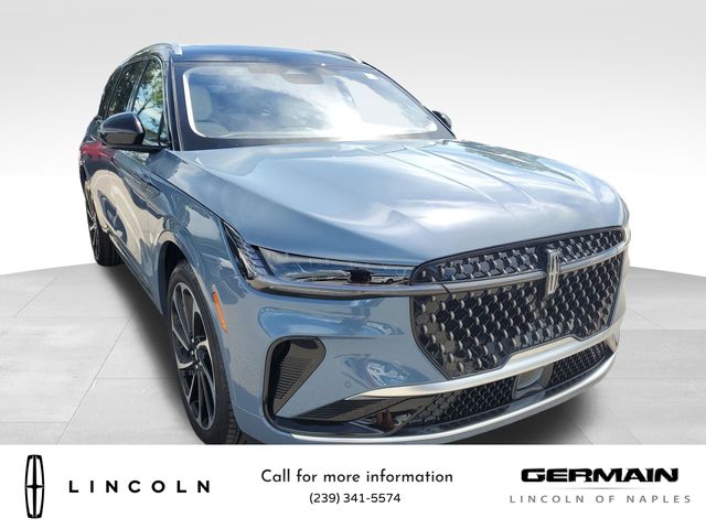 2025 Lincoln Nautilus Black Label photo 3