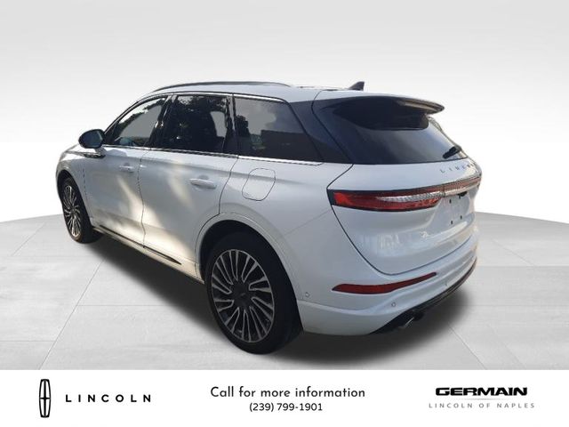 2021 Lincoln Corsair Grand Touring photo 2