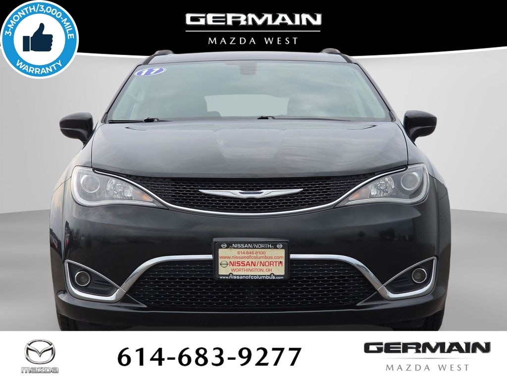 Used 2017 Chrysler Pacifica Touring-L Van