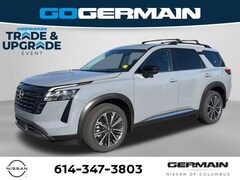 2026 Nissan Pathfinder Platinum SUV