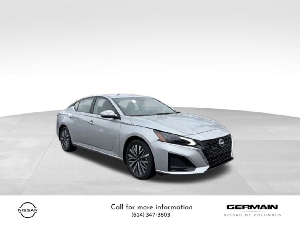 New 2025 Nissan Altima SV Sedan