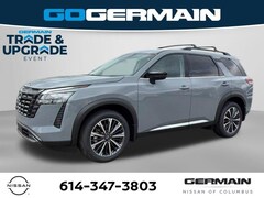 2026 Nissan Pathfinder Platinum SUV