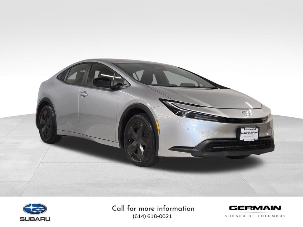 Used 2024 Toyota Prius LE Hatchback