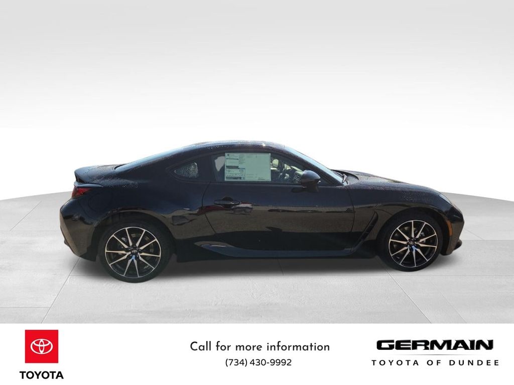 New 2025 Toyota GR86  Coupe