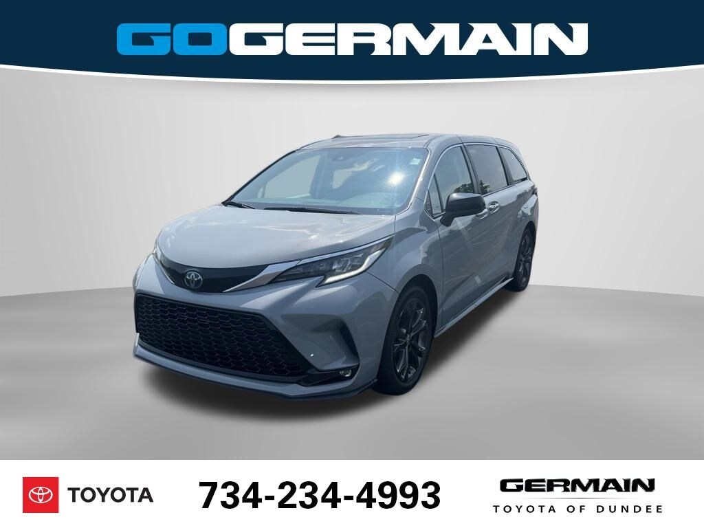 Used 2023 Toyota Sienna XSE 7 Passenger Van Passenger Van