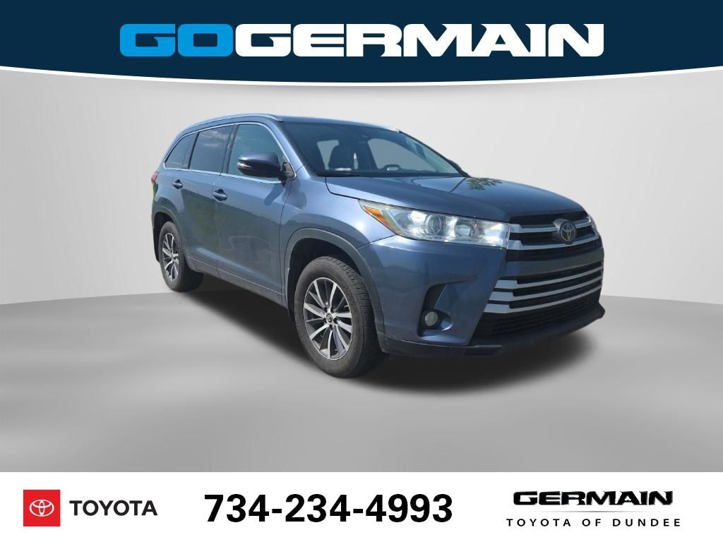 Used 2017 Toyota Highlander XLE V6 SUV