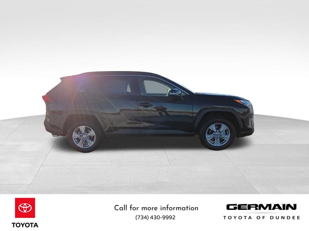 New 2025 Toyota RAV4 Hybrid XLE SUV