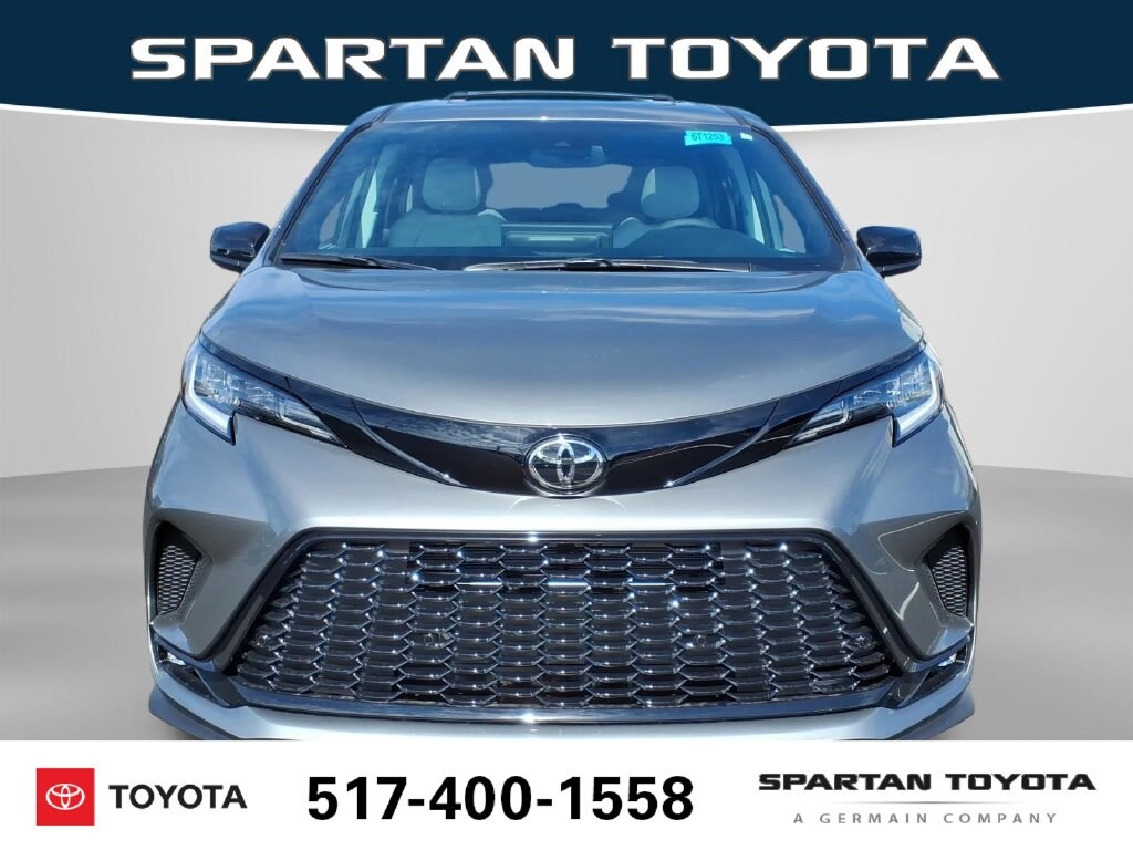 New 2026 Toyota Sienna XSE 7 Passenger Van Passenger Van