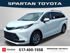 2026 Toyota Sienna LE 8 Passenger Van Passenger Van
