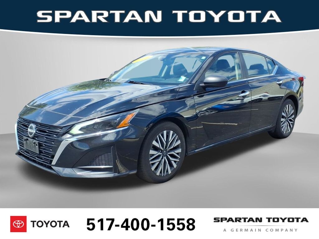 Used 2024 Nissan Altima 2.5 SV Sedan
