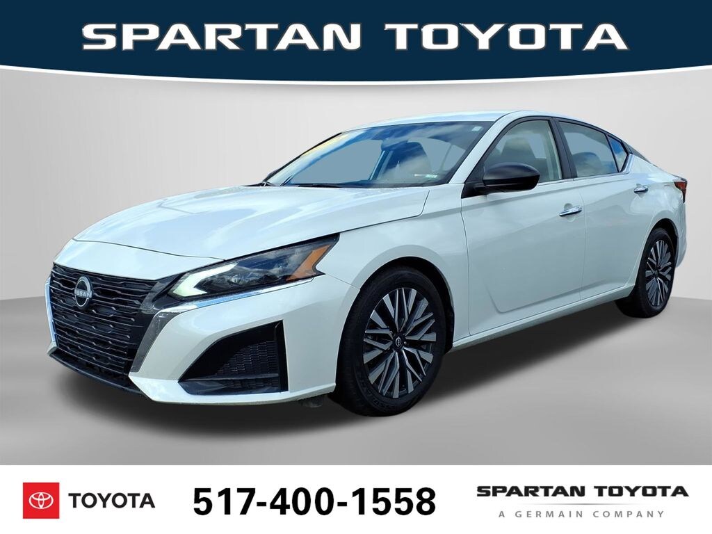 Used 2024 Nissan Altima 2.5 SV Sedan