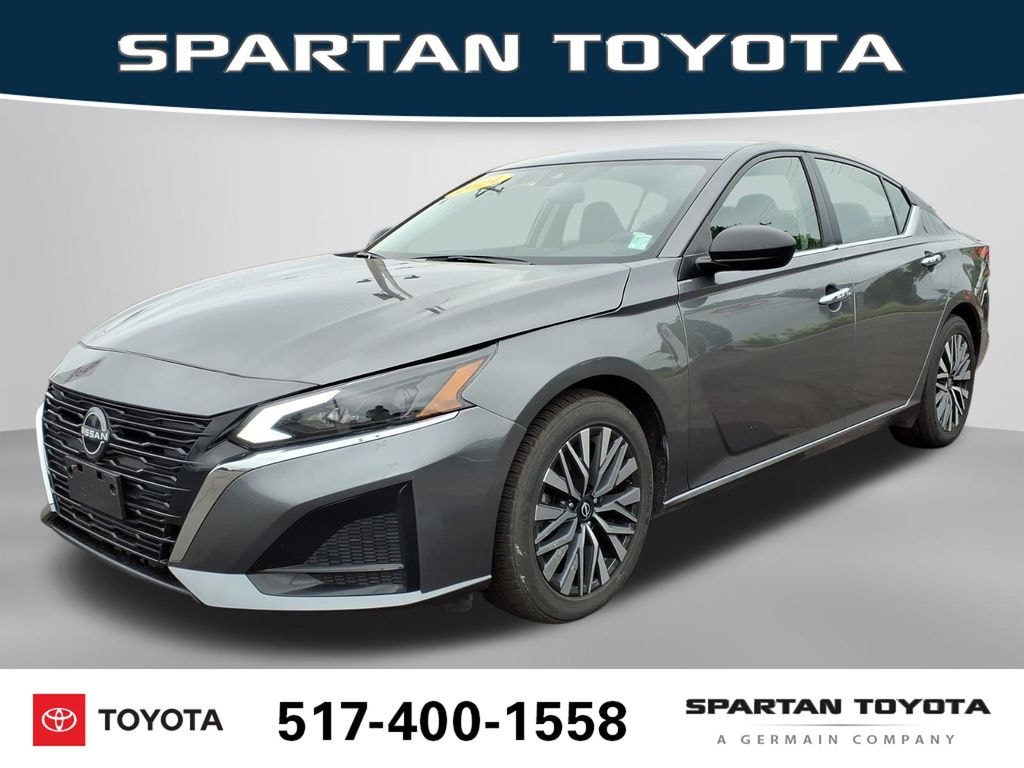 Used 2024 Nissan Altima 2.5 SV Sedan