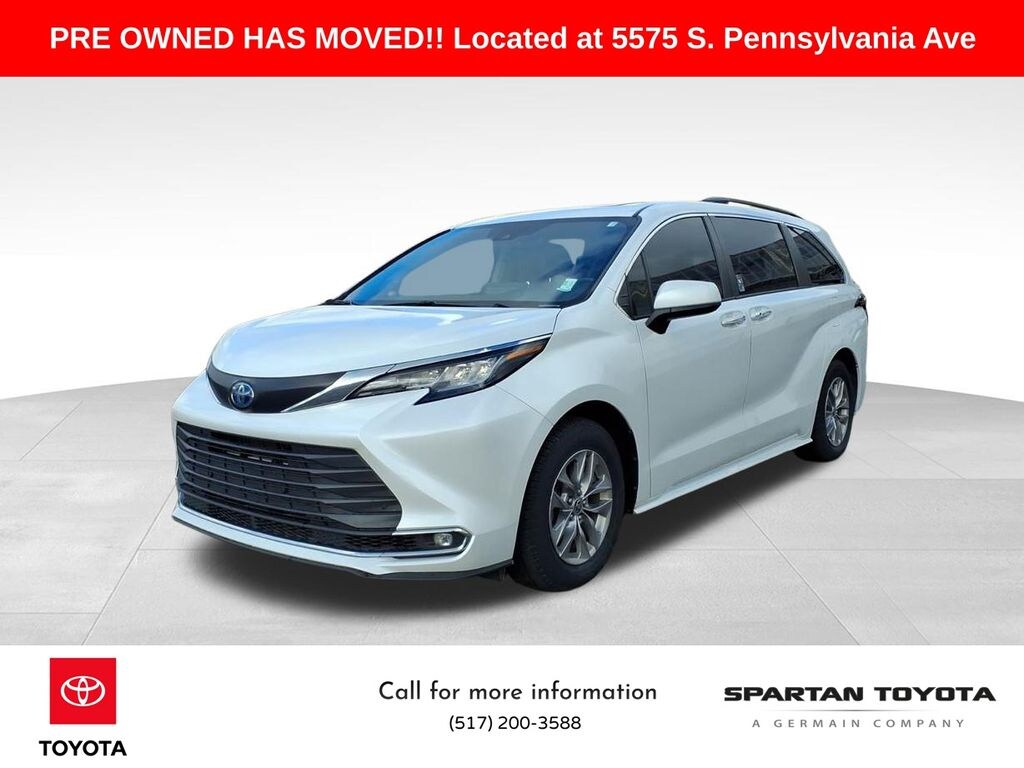 Used 2022 Toyota Sienna XLE 7 Passenger Van Passenger Van