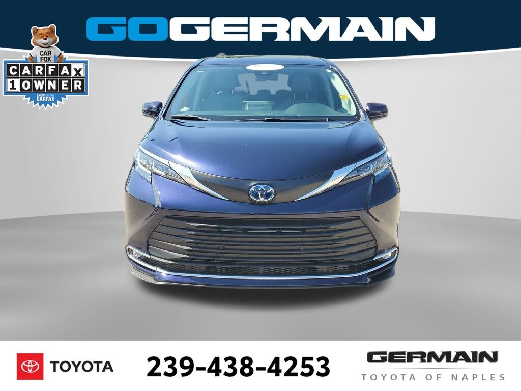Certified 2021 Toyota Sienna XLE Van