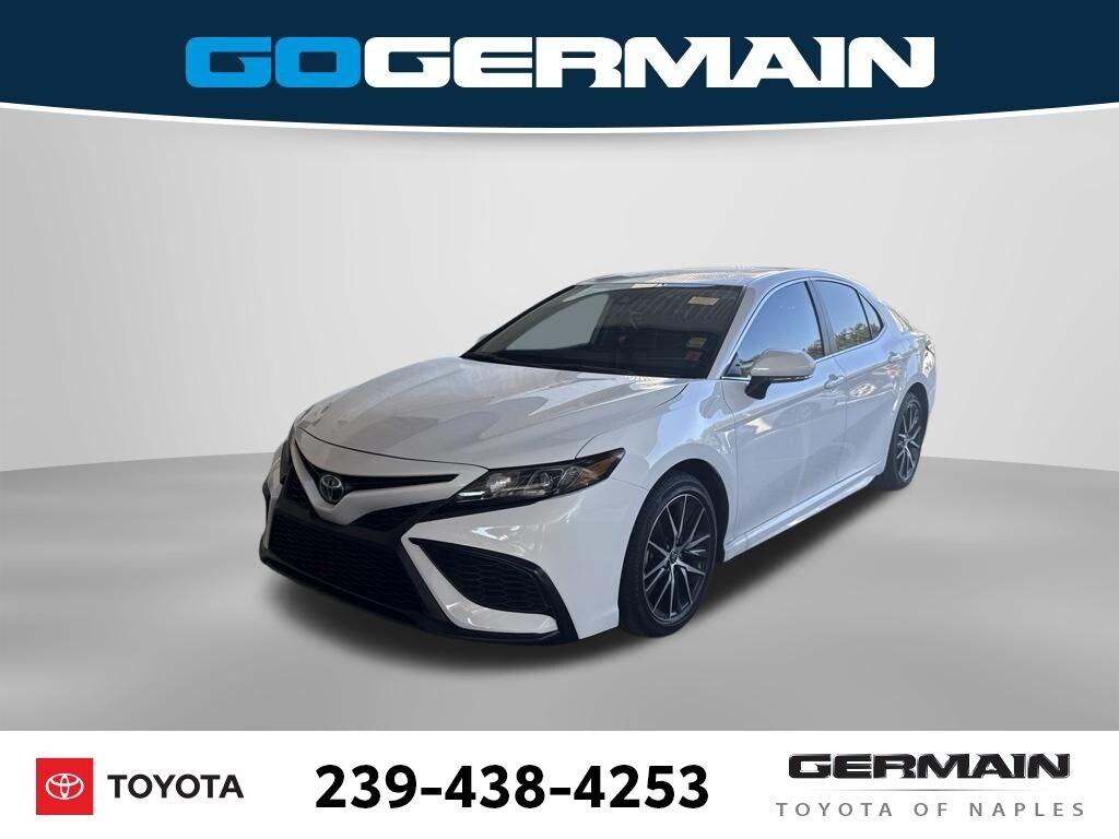 Used 2024 Toyota Camry SE Sedan