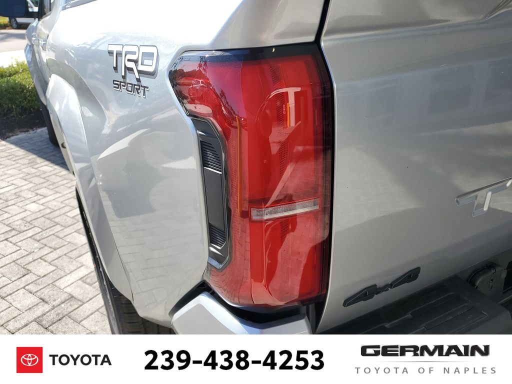 2025 Toyota Tacoma TRD Sport - Photo 14