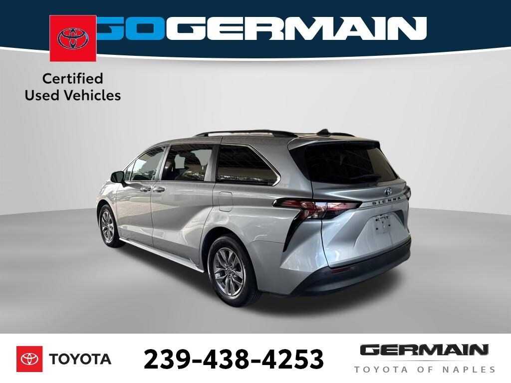 Certified 2022 Toyota Sienna XLE Van Passenger Van