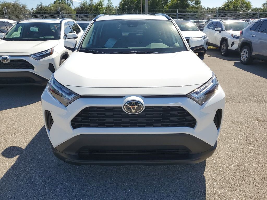 New 2025 Toyota RAV4 XLE SUV