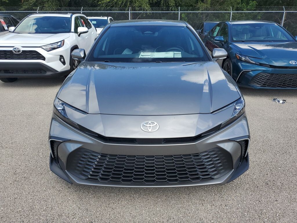 New 2026 Toyota Camry SE Sedan