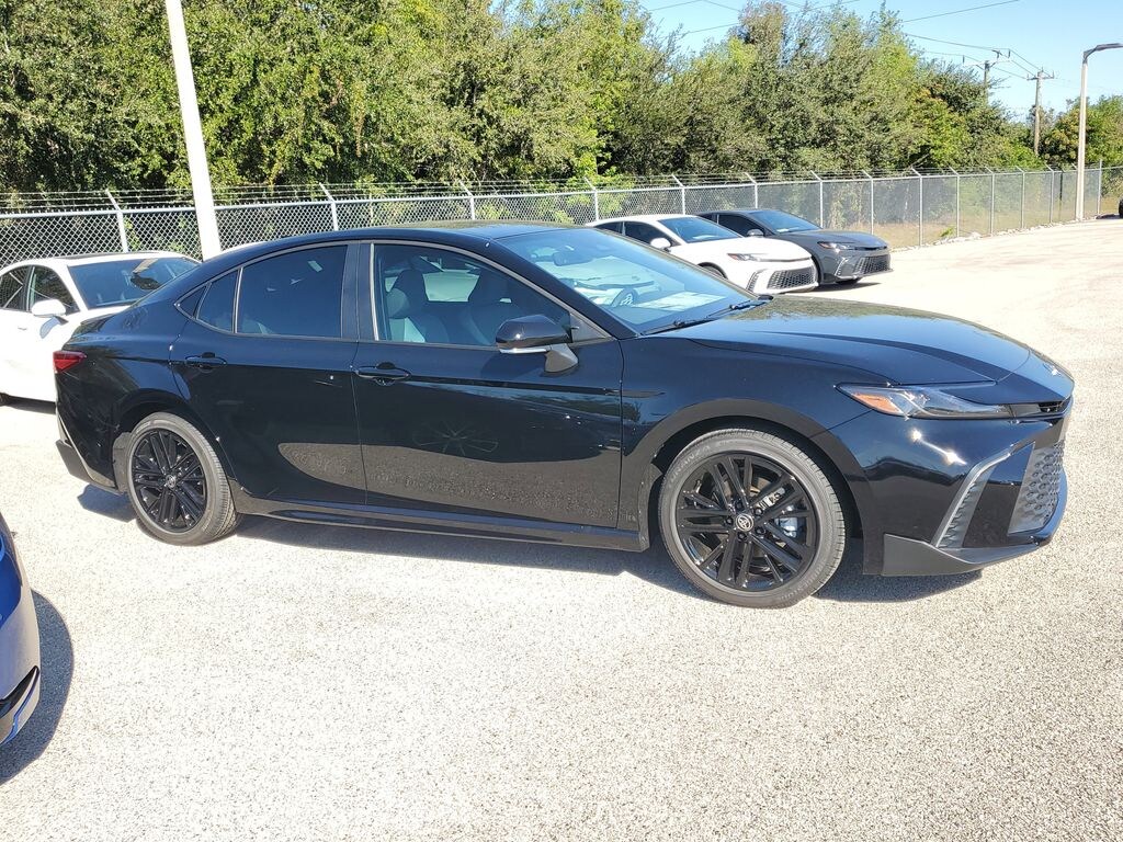 New 2026 Toyota Camry SE Sedan